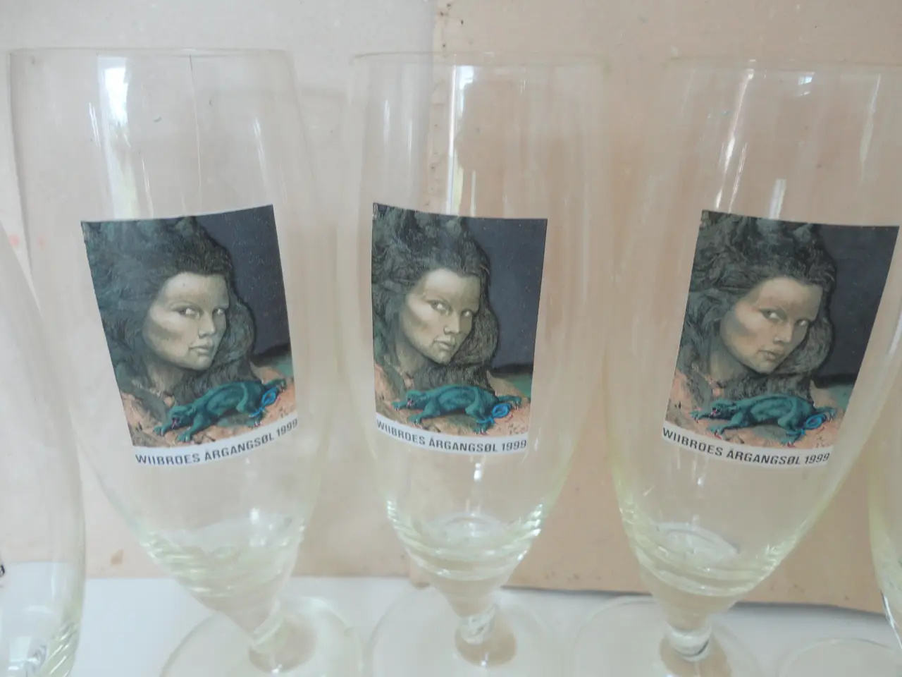 Billede 3 - Glas -  1999 Årgang  :