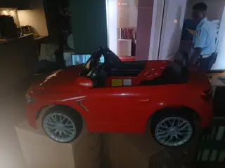 BMW, Elektrisk legebil til børn 3 - 6 år.