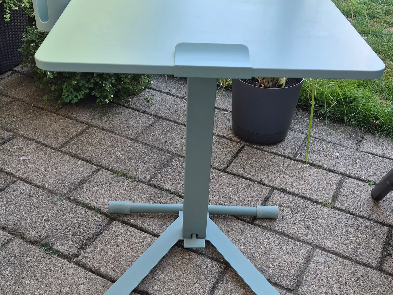 Billede 1 - Hæve- sænkebord / Manuel styring / IKEA 