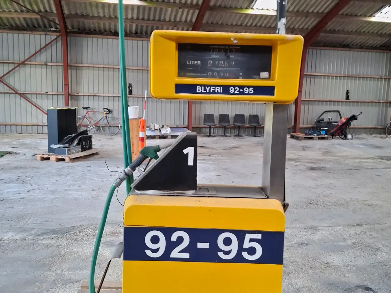 Billede 2 - Benzin stander tank