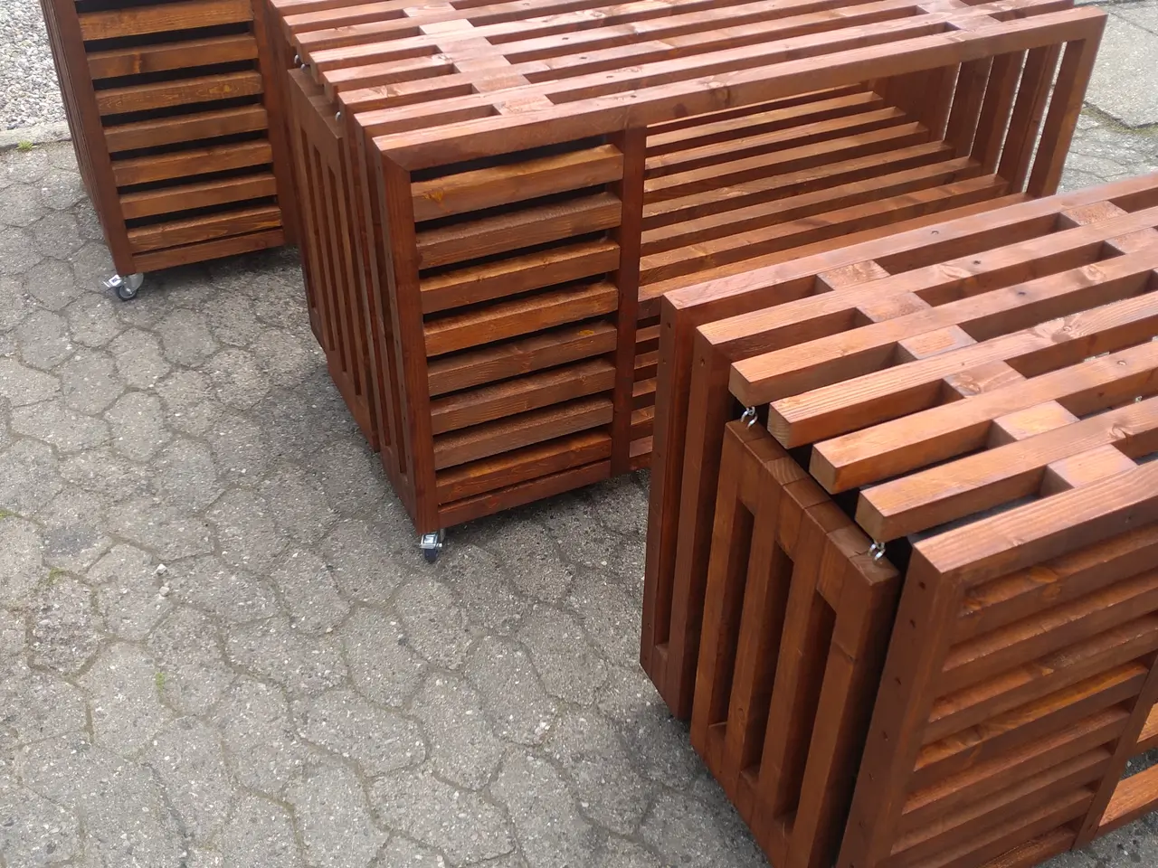 Billede 2 - Tilbud. Grillbord på dit design. Træ.