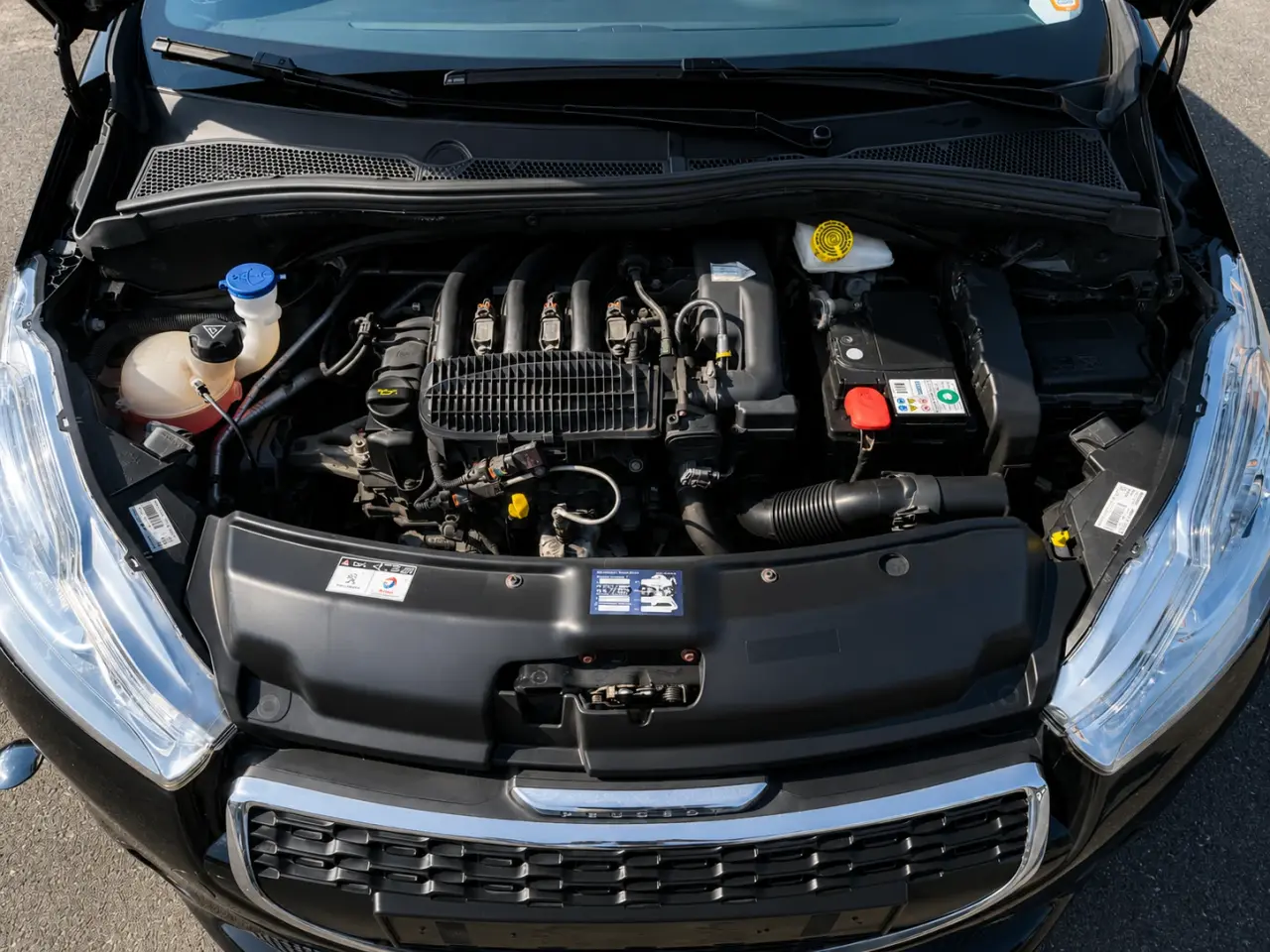 Billede 12 - PEUGEOT 208 1,2 VTi 5-D