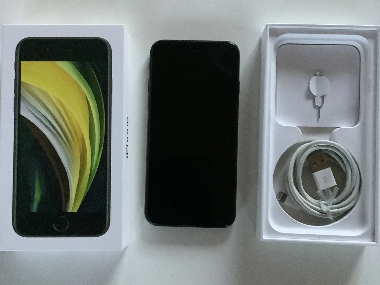 Billede 1 - iPhone SE, flot