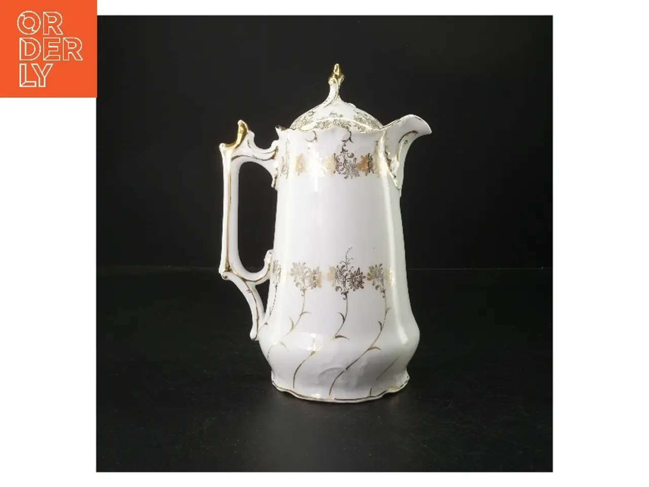 Billede 1 - Porcelænskande med gulddetaljer (str. 24,5 cm)