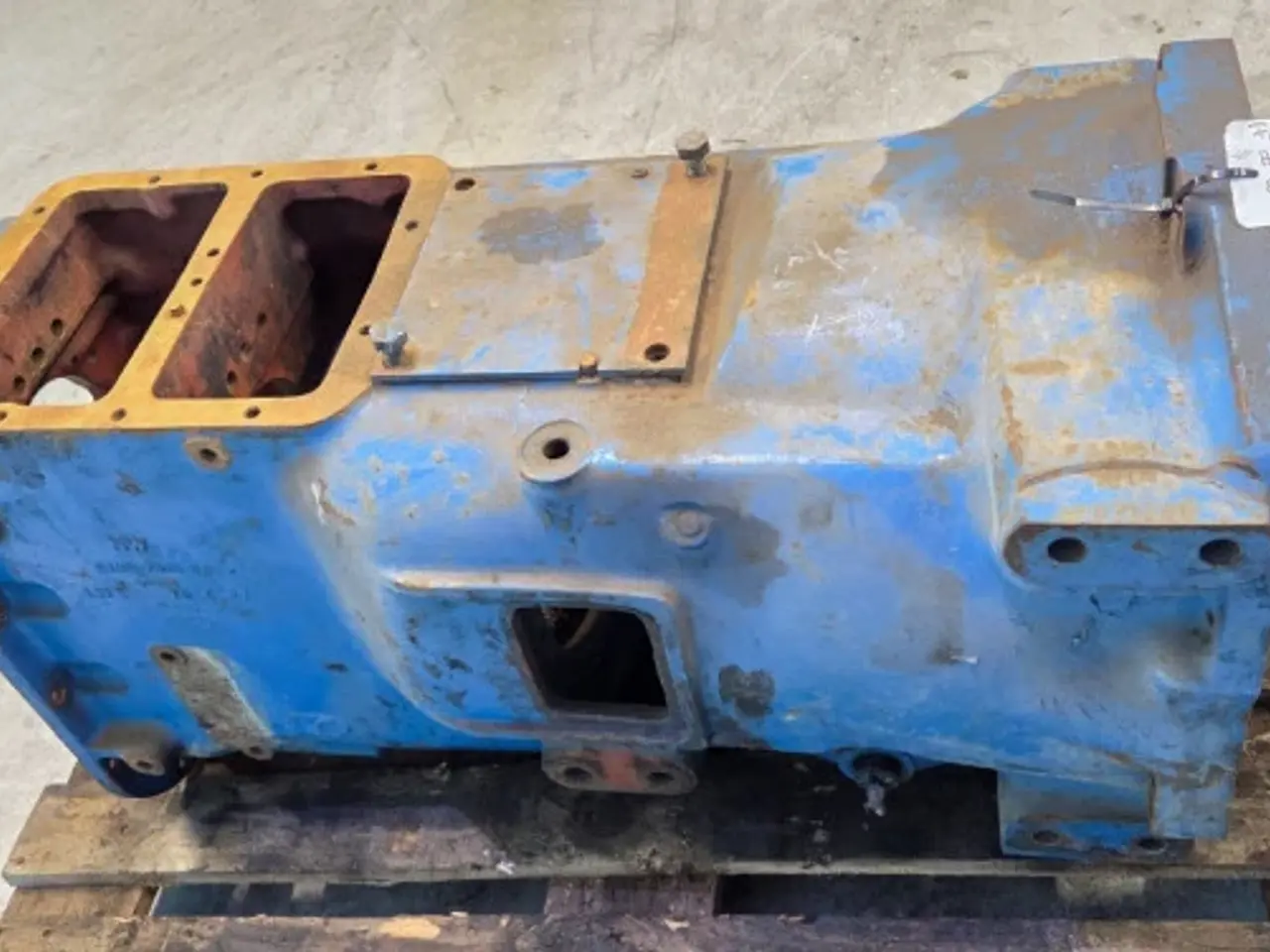 Billede 8 - Ford 8210 Gearkasse Hus E2NN7006EA
