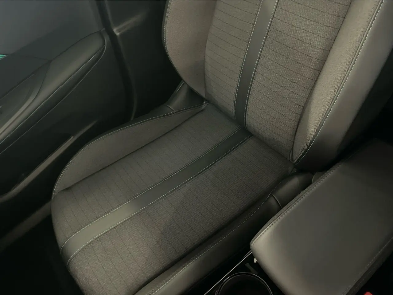 Billede 16 - Peugeot e-2008 50 Allure Pack