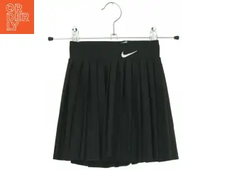 Nederdel fra Nike (str. 104 cm)