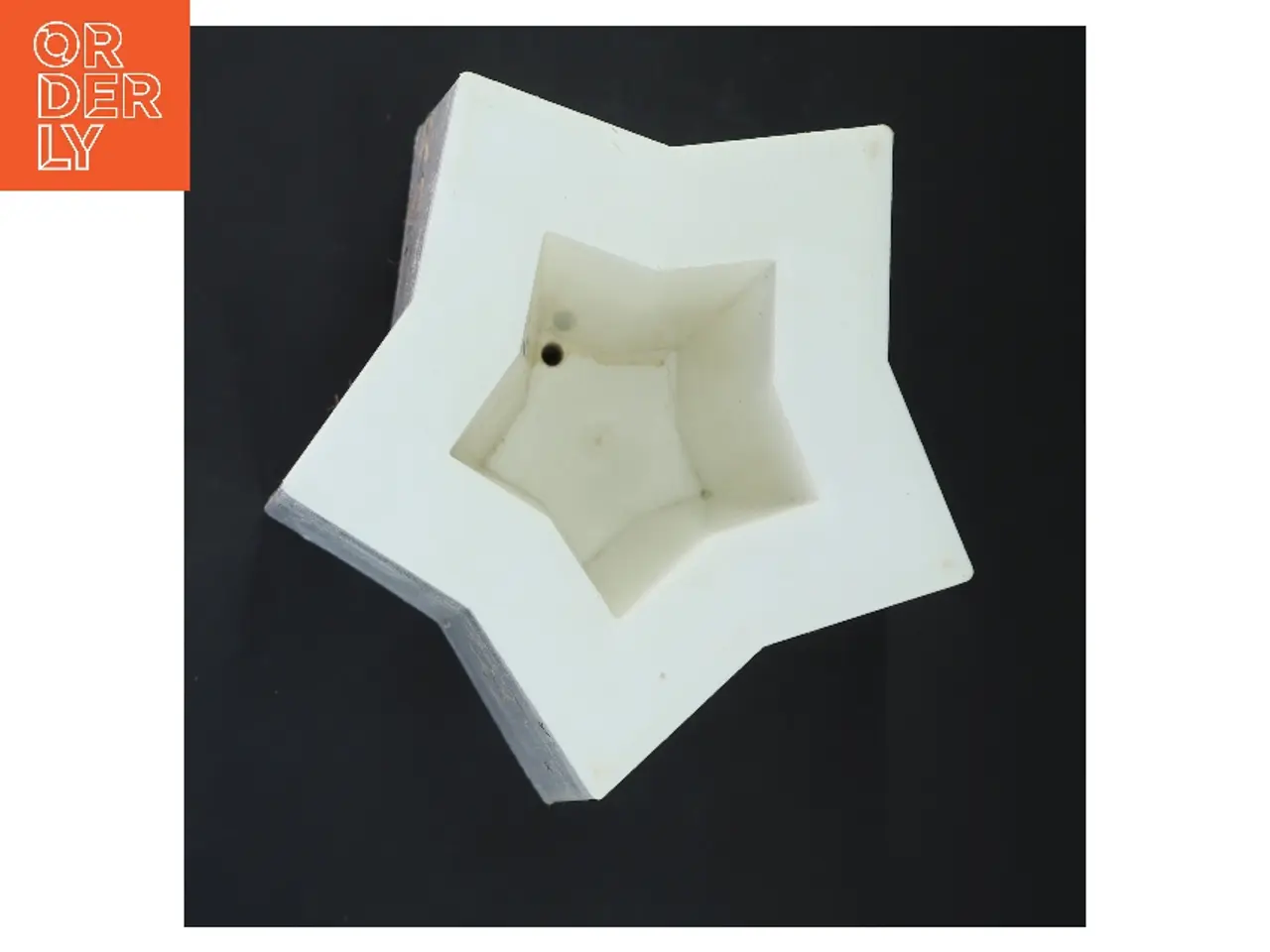 Billede 3 - Hvid stjerneformet plastform 20x20 cm (str. 20x20 cm)