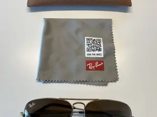 Ray-Ban Aviator solbriller, guld stel / brun glas