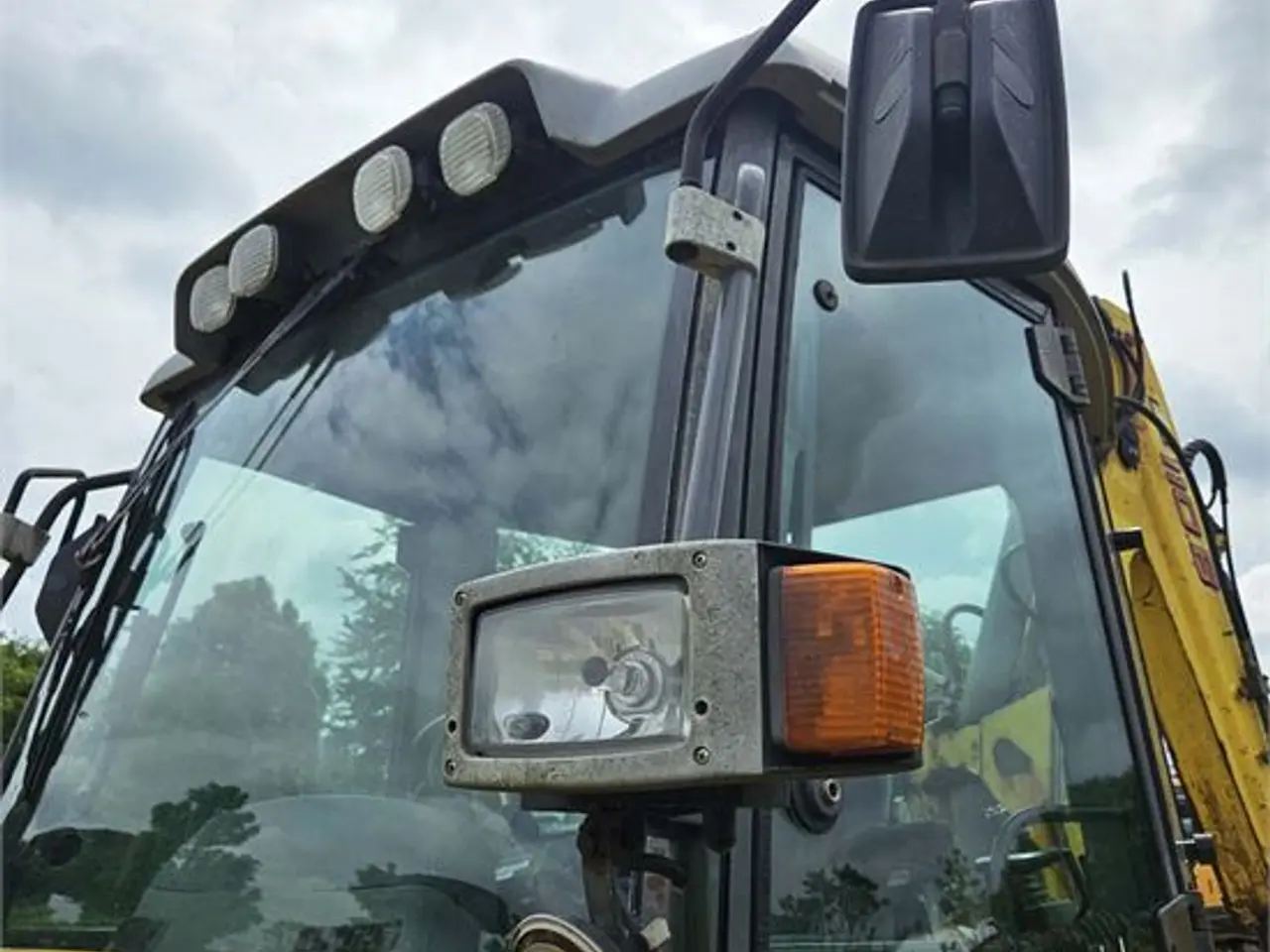 Billede 27 - New Holland LB110 B-4PS - 4WD