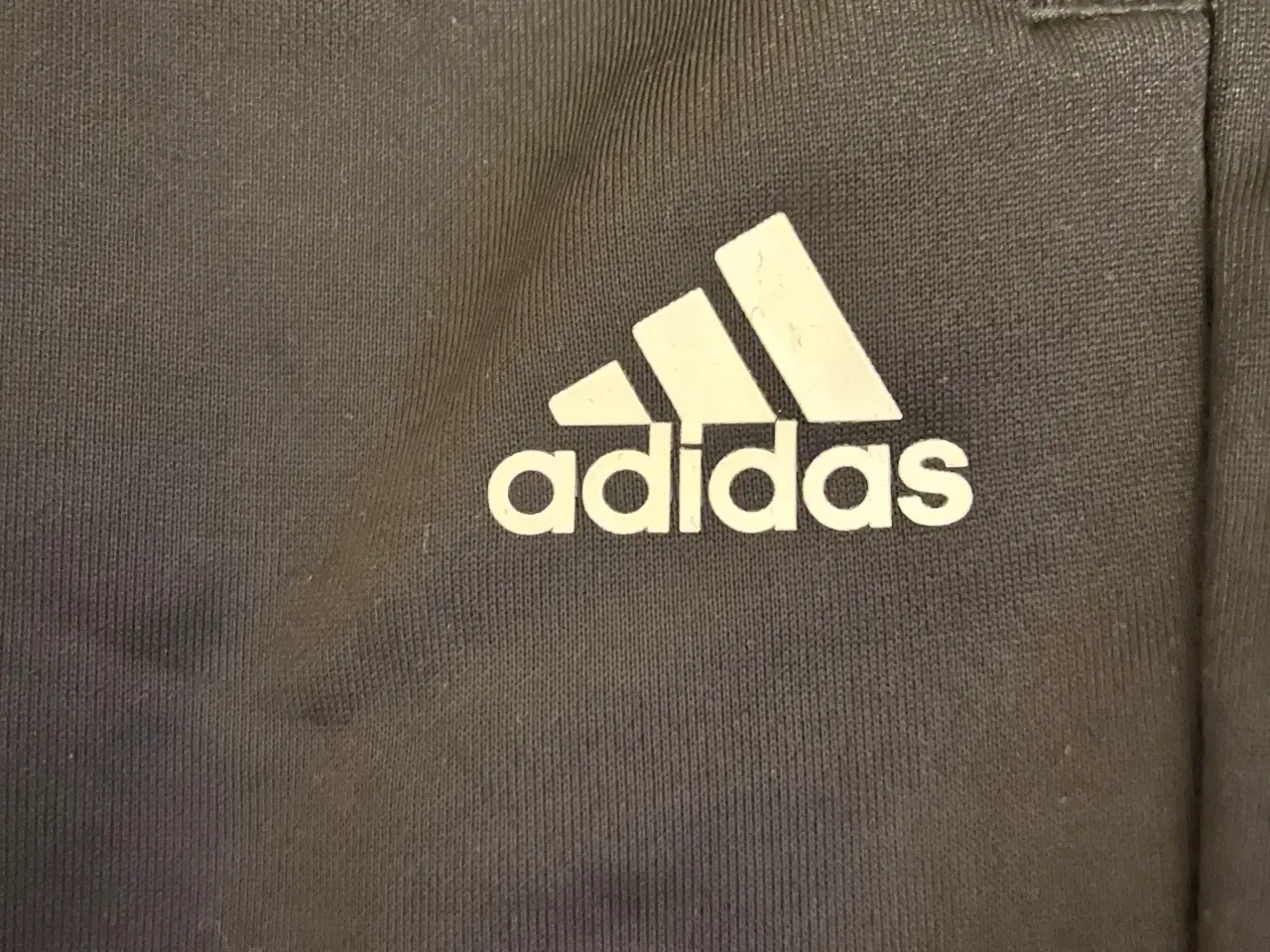 Billede 5 - Joggingbukser fra Adidas.