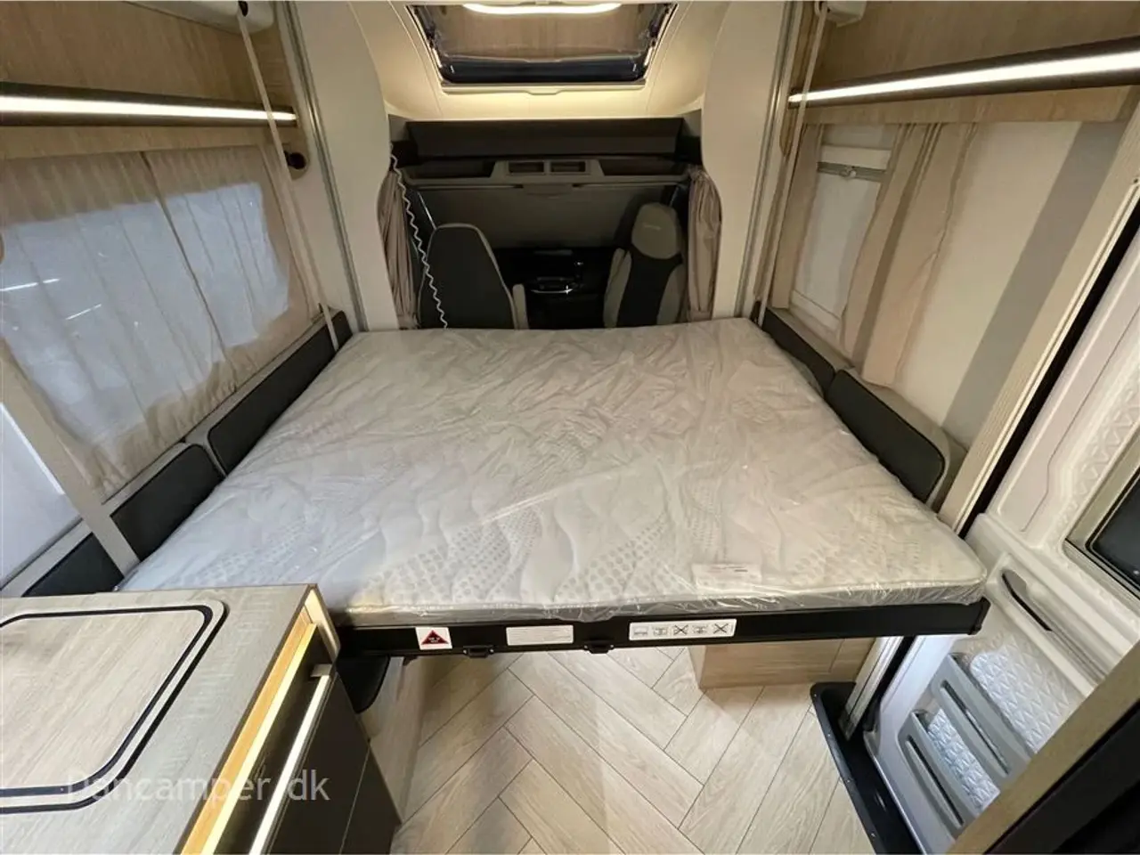 Billede 30 - 2026 - Chausson 720 Titanium