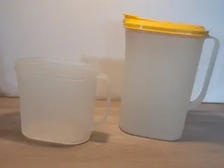 Tupperware saftevands kander 2 stk.
