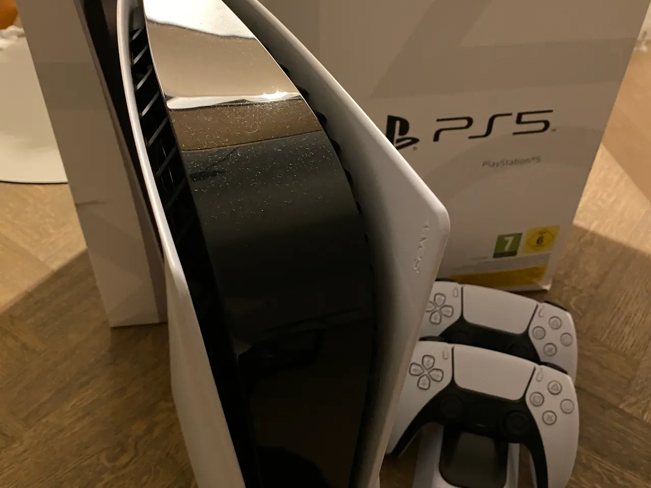 Billede 1 - Playstation 5 disk 1tb inkl 2 controller