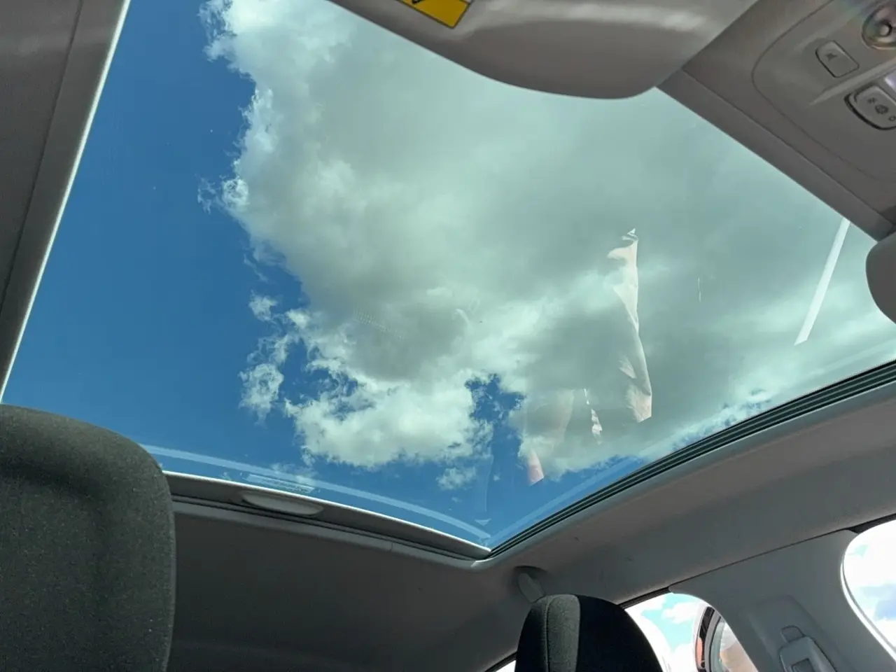 Billede 5 - Peugeot 208 1,6 BlueHDi 100 Allure Sky