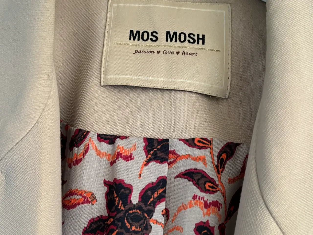 Billede 3 - Mos Mosh jakke 