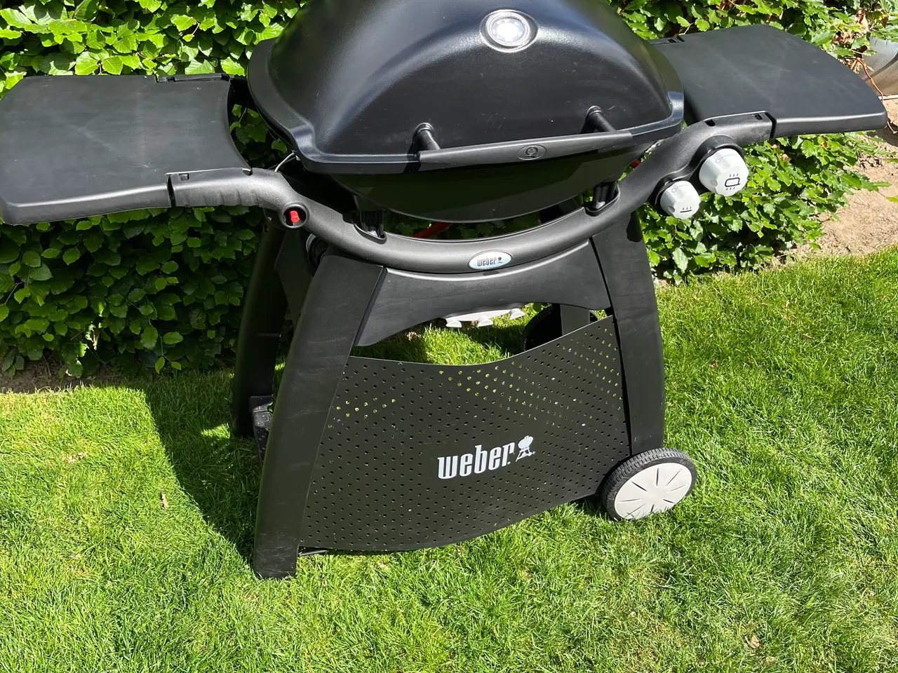Billede 3 - Weber Gas grill brugt få gange