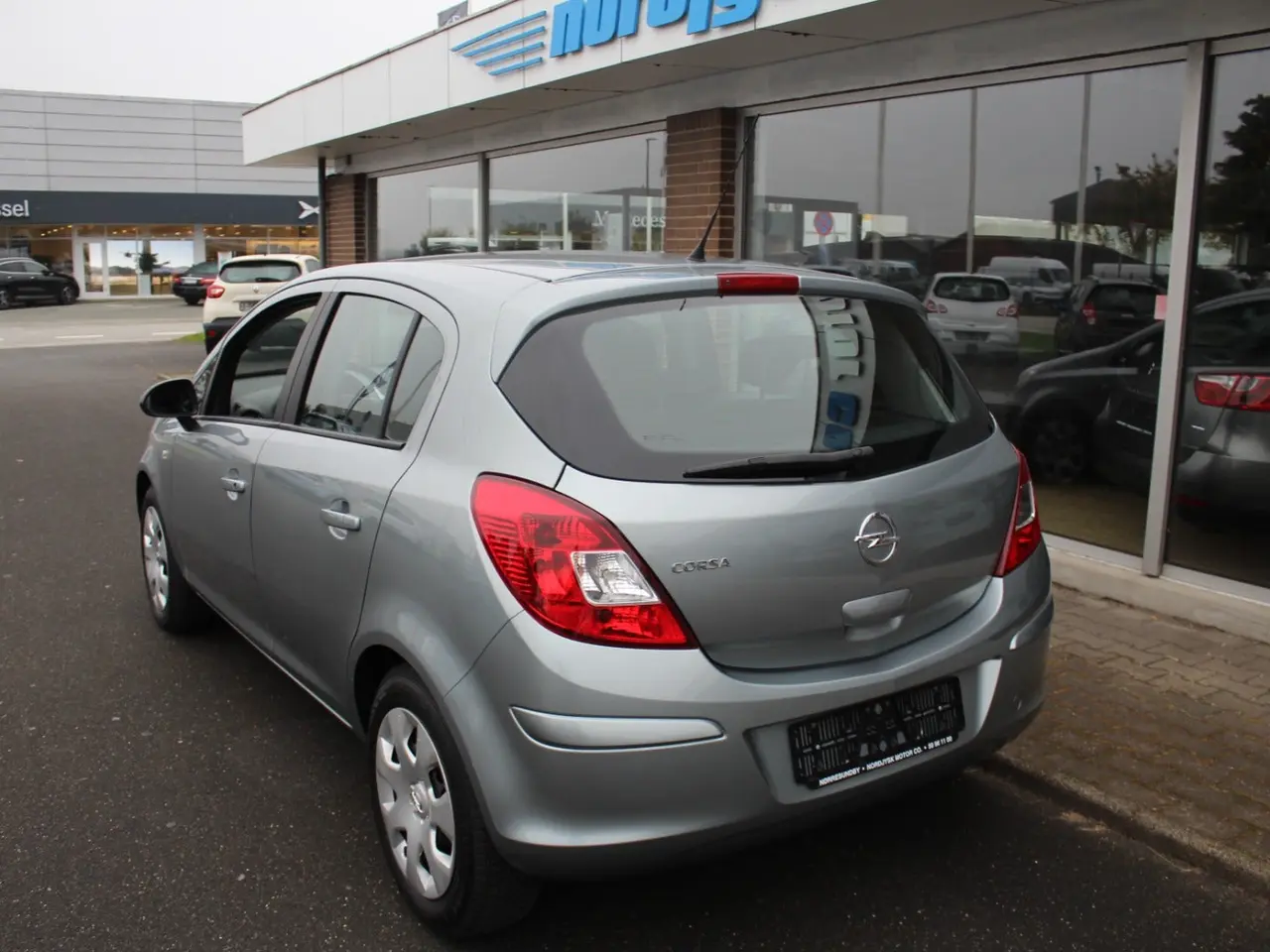 Billede 3 - Opel Corsa 1,2 16V Enjoy