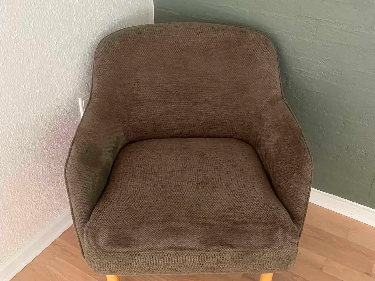 Billede 2 - Sofa bord og Sofa og stol 