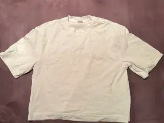 T-shirt sælges 