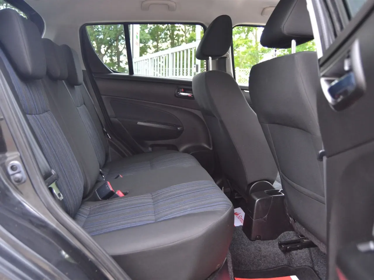 Billede 14 - Suzuki Swift 1,2 Dualjet 16V Club Plus 90HK 5d