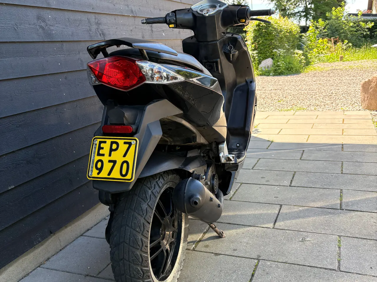 Billede 3 - Peugeot speedfight 3
