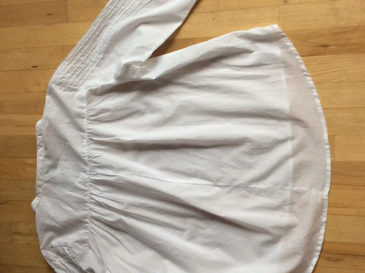 Billede 5 - Skjortebluse