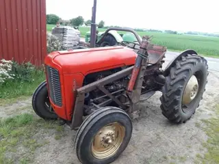 Ferguson 35 benzin