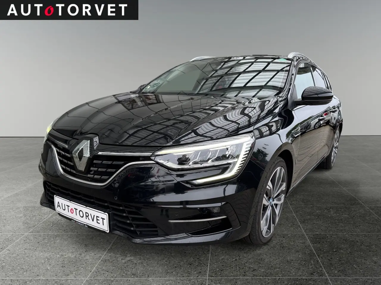 Billede 1 - Renault Megane IV 1,6 E-Tech Intens Sport Tourer