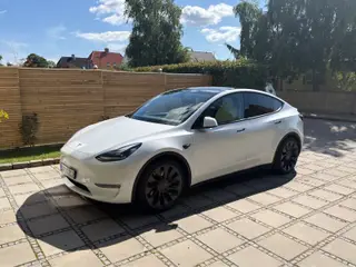 Tesla Model Y Performance AWD