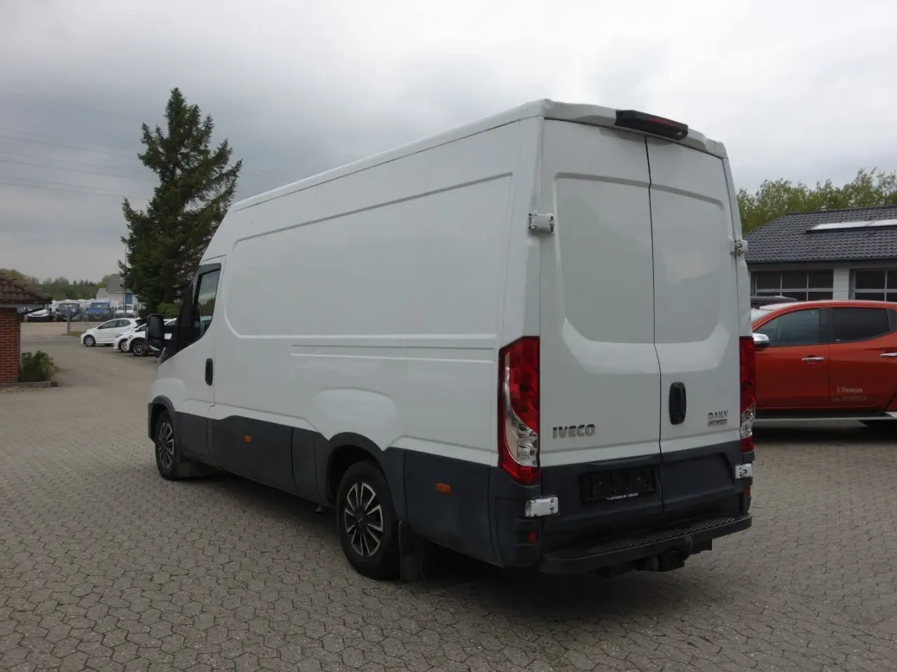 Billede 17 - Iveco Daily 2,3 35S16 12m³ Van AG8