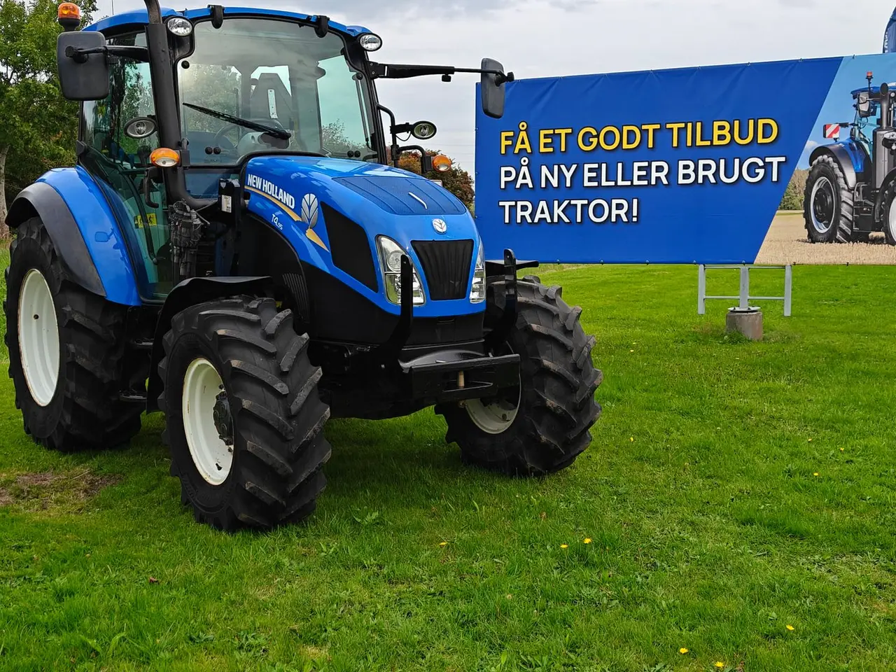 Billede 2 - New Holland T4.95 Med frontlæsser