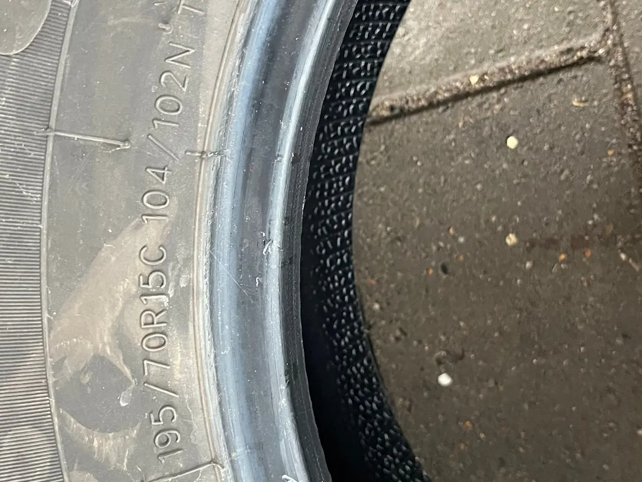 Billede 4 - Dæk 195/70R15C 104/102N
