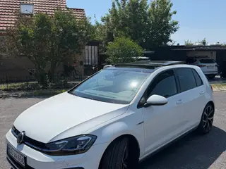 Volkswagen Golf GTE DSG 2017