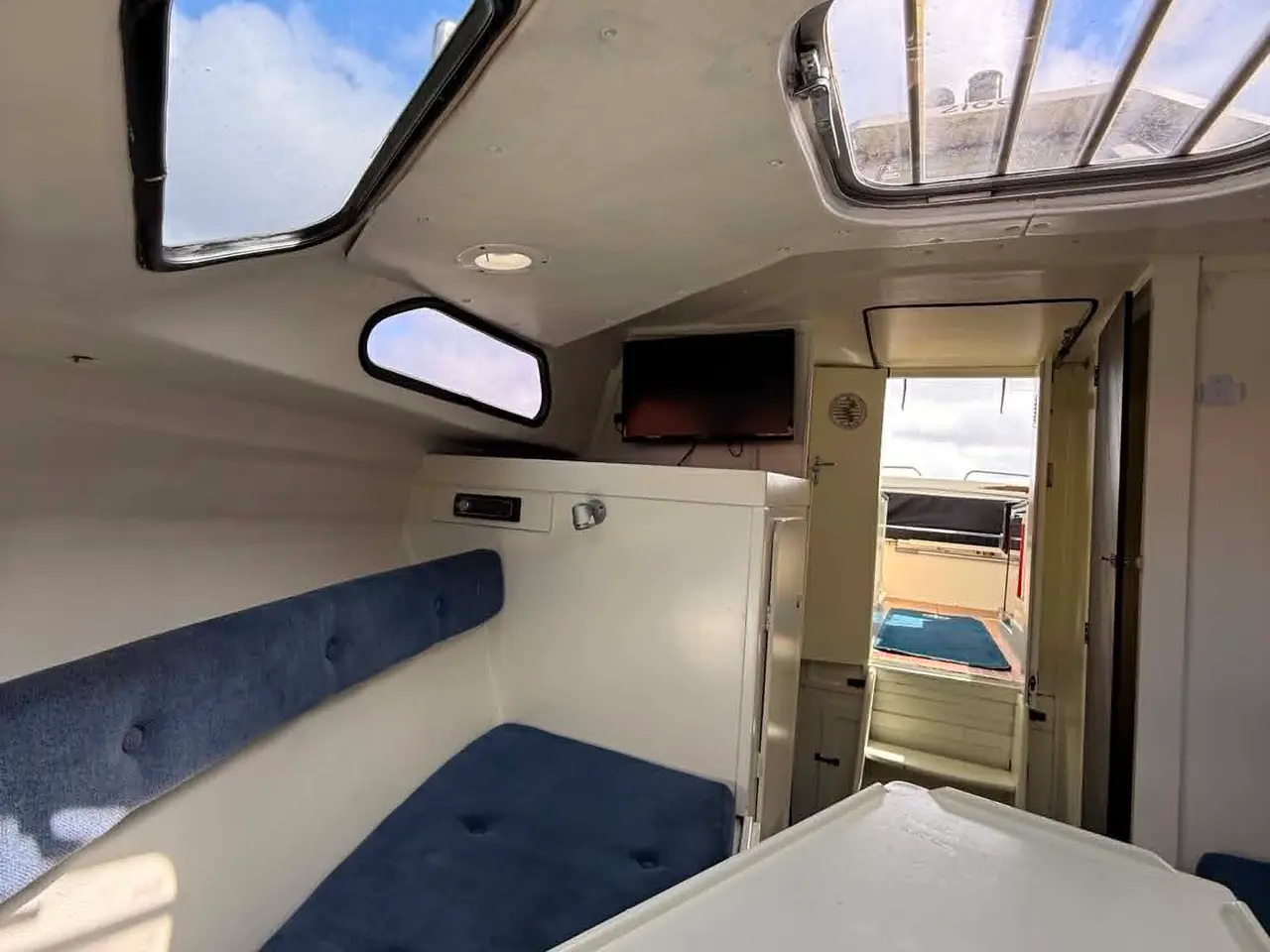 Billede 8 - Velholdt BM 680 Cabincruiser (1991) – Yanmar diese