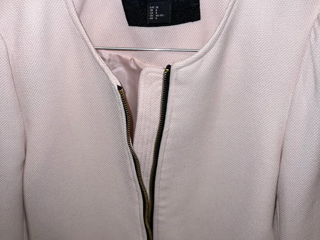 Billede 2 - Lang blazer str. 38
