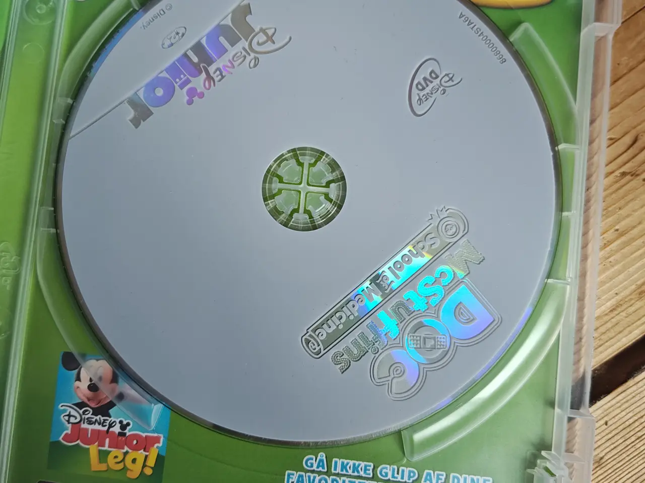Billede 2 - Doktor McStuffins Klinikkens praktikant DVD
