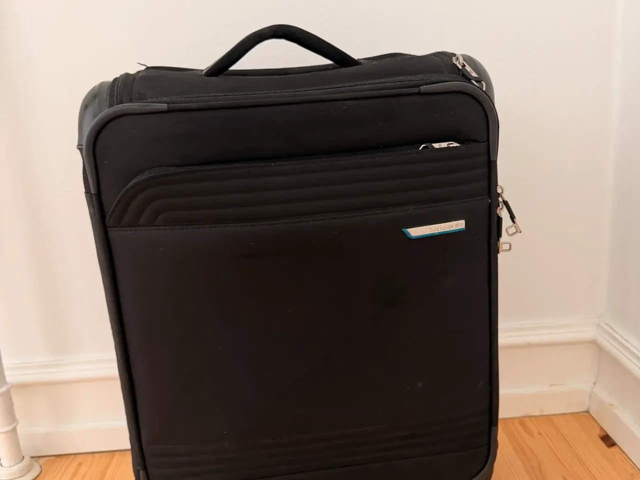 Billede 1 - Samsonite carry-on kuffert (sort)
