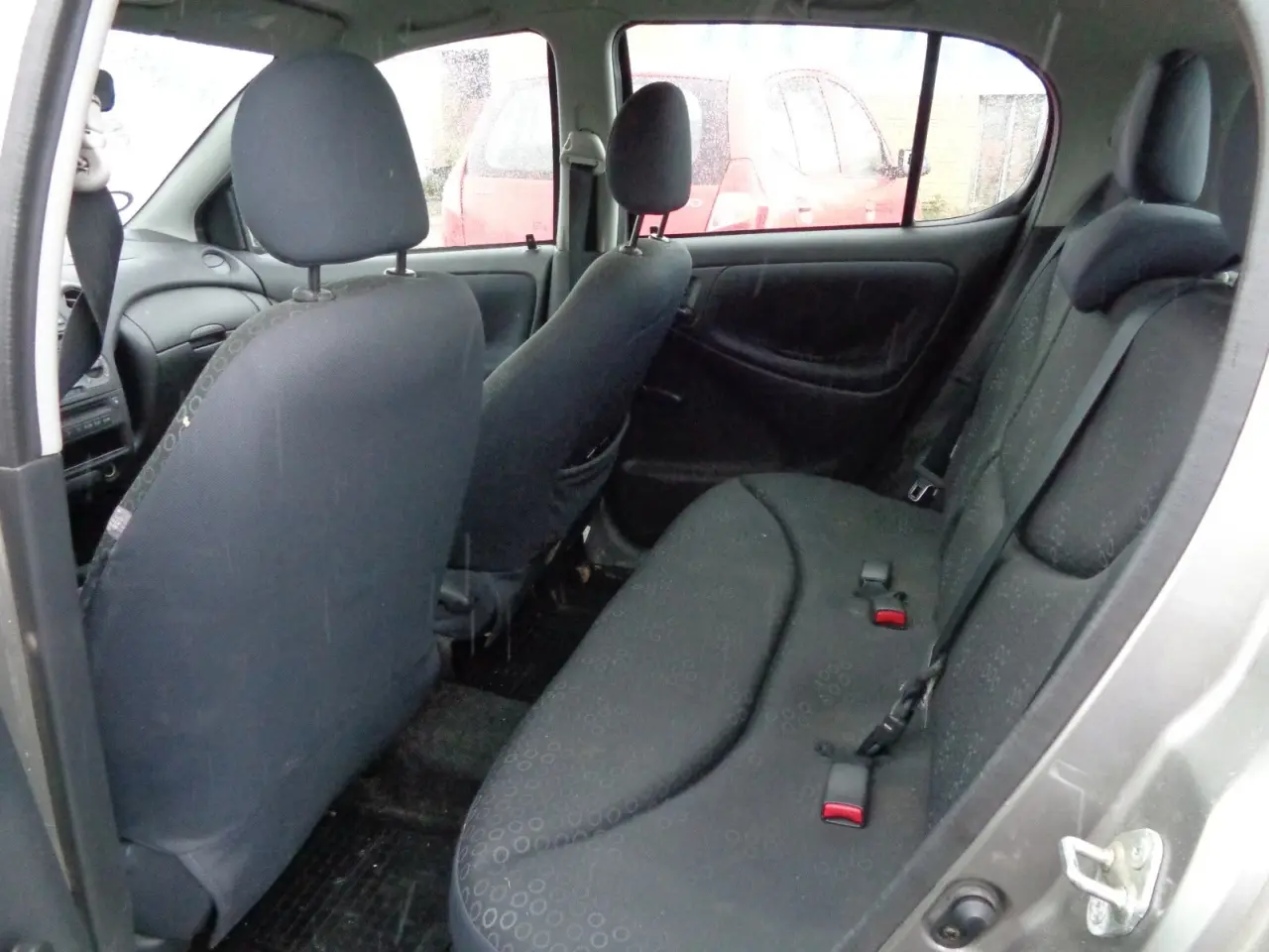 Billede 7 - Toyota Yaris 1,3 DL