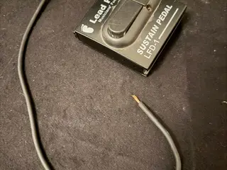 Lead Foot LFD-1 sustain-pedal – kabel uden stik