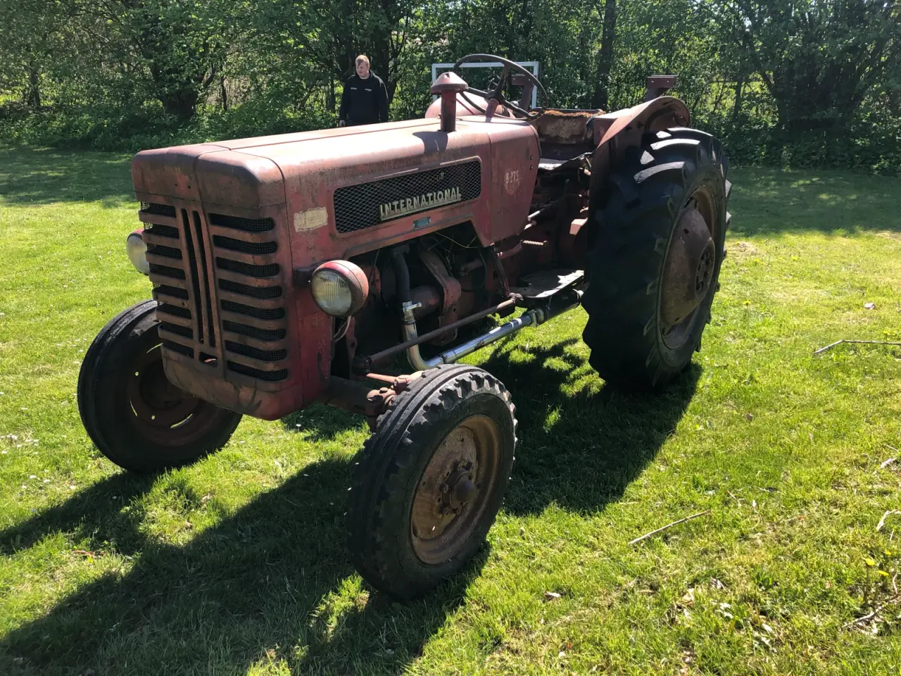 Billede 3 - Mc Macormick IH B275 Benzin