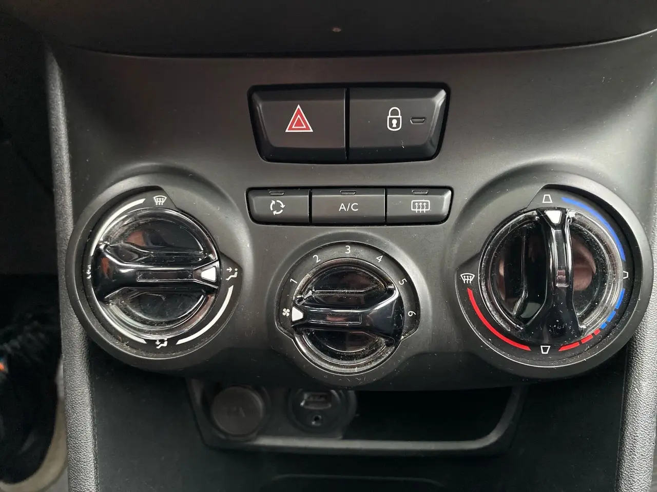 Billede 15 - Peugeot 2008 1,2 VTi Plus 82HK