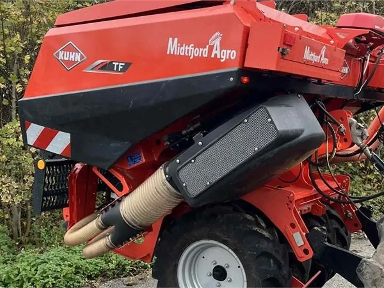 Billede 15 - Kuhn HR6040 med såmaskine Med dobbelt kammer fronttank