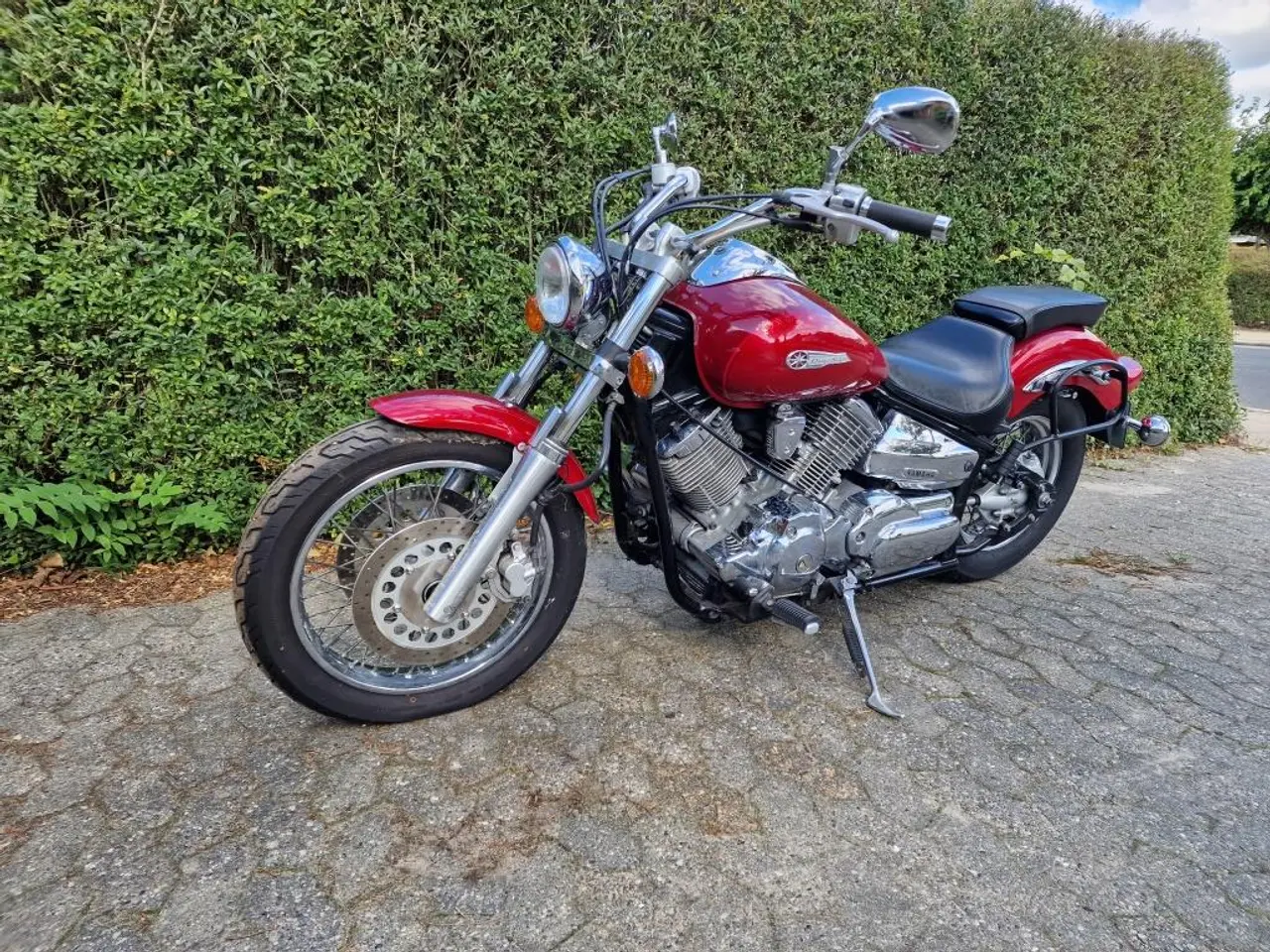 Billede 2 - Yamaha xvs 1100 Dragstar med tasker .