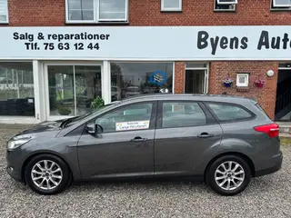 Ford Focus Titanium 125HK Nysyn Lav km