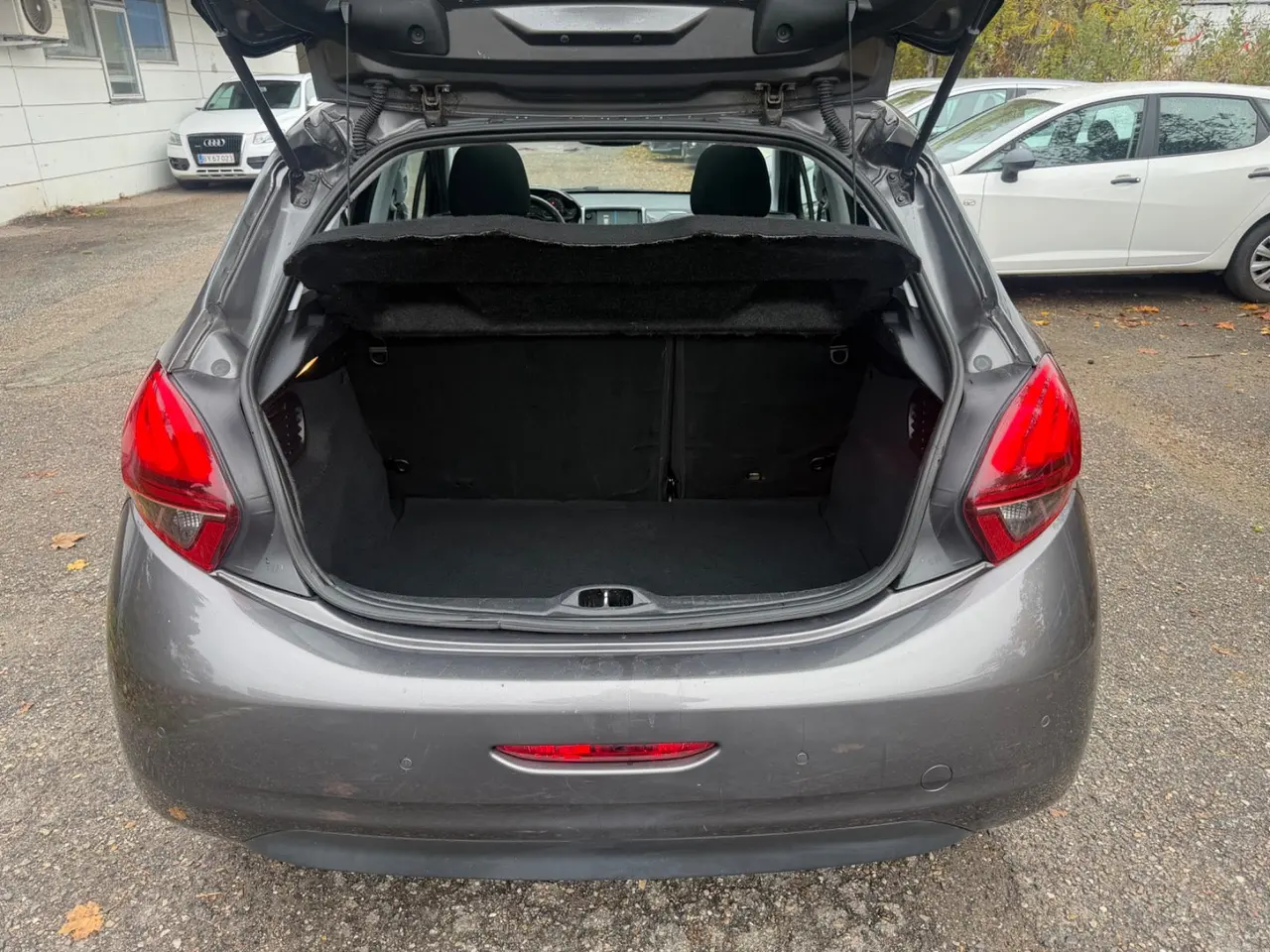 Billede 4 - Peugeot 208 1,6 BlueHDi 100 Chili Sky+
