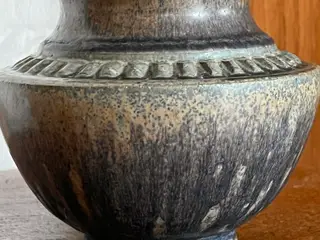 Smuk vintage vase med harepelsglasur