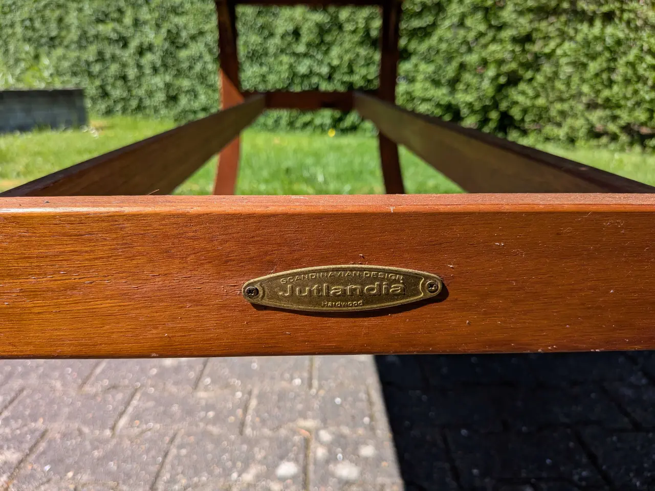 Billede 8 - Havebord og stole i hårdttræ 