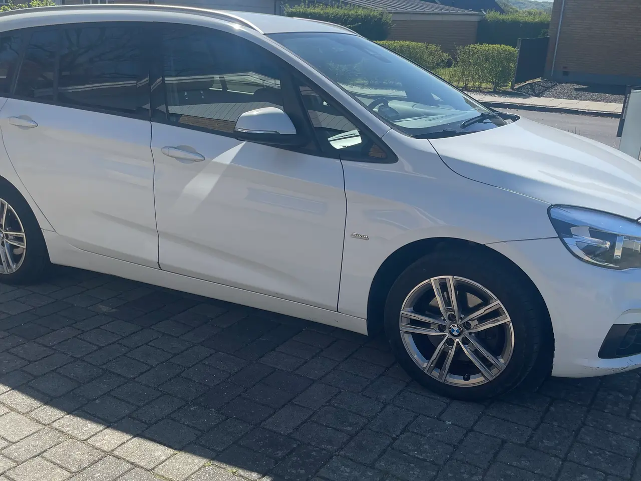 Billede 2 - BMW 218d Sport line 7 pers