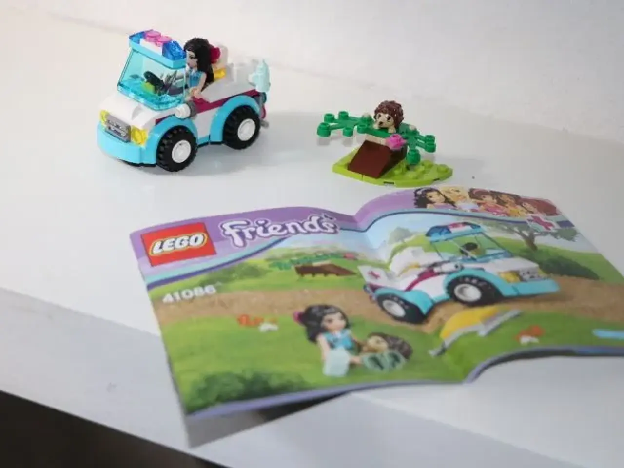 Billede 2 - LEGO Friends 41086. Dyreambulance.